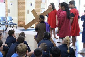 2021 Stations of the Cross Year 6035