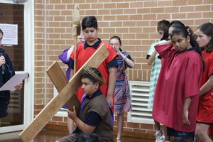 2021 Stations of the Cross Year 6048