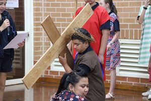 2021 Stations of the Cross Year 6049