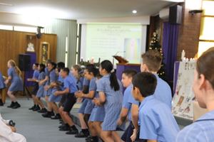 2022-end-of-year-graduation-mass-003
