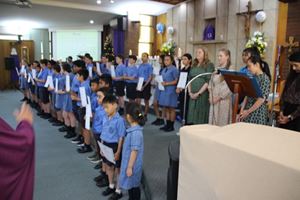 2022-end-of-year-graduation-mass-009