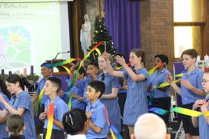 2022-end-of-year-graduation-mass-032