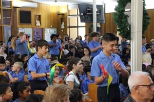 2022-end-of-year-graduation-mass-040