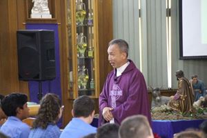 2022-end-of-year-graduation-mass-062