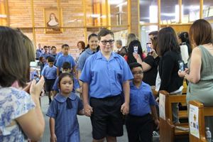 2022-end-of-year-graduation-mass-101