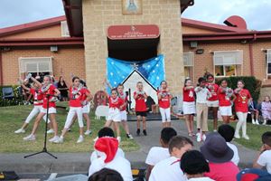 2022-end-of-year-awards-and-christmas-concert-083