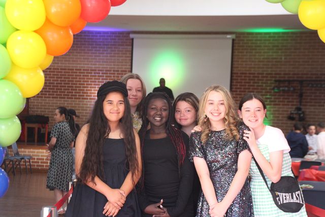 2022-year-6-graduation-disco-116